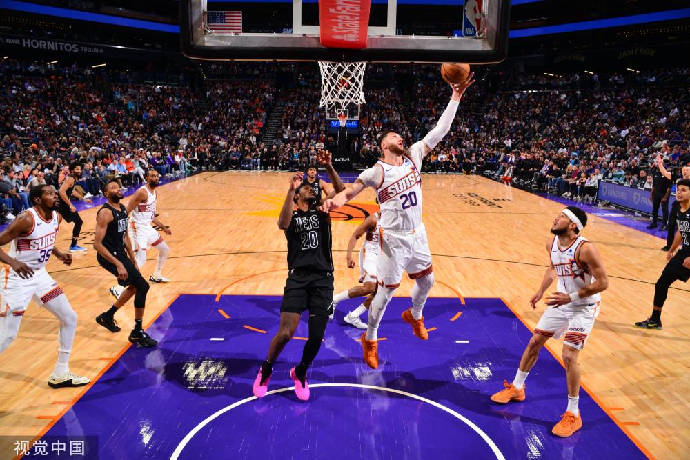 在梅赛德斯 在梅赛德斯